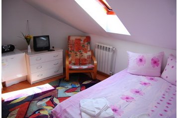 Rumunija Penzión Izvorul Mureşului, Eksterjeras